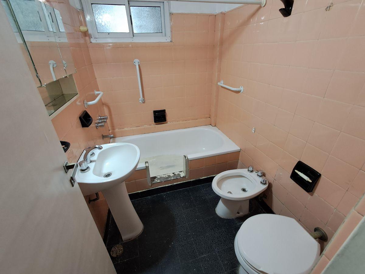Foto de Departamento dos ambientes en alquiler., imagen 5