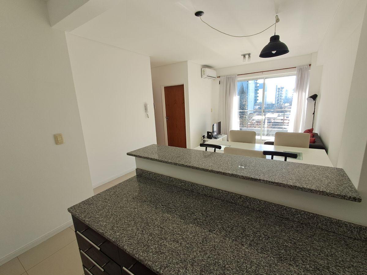 Foto de Departamento de dos ambientes con cochera., imagen 3