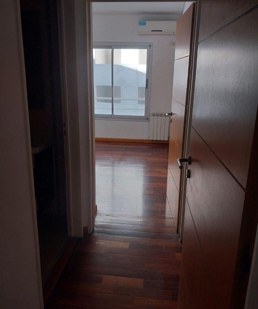 Foto de EXCELENTE SEMIPISO DE 2 AMBIENTES CON COCHERA, imagen 5
