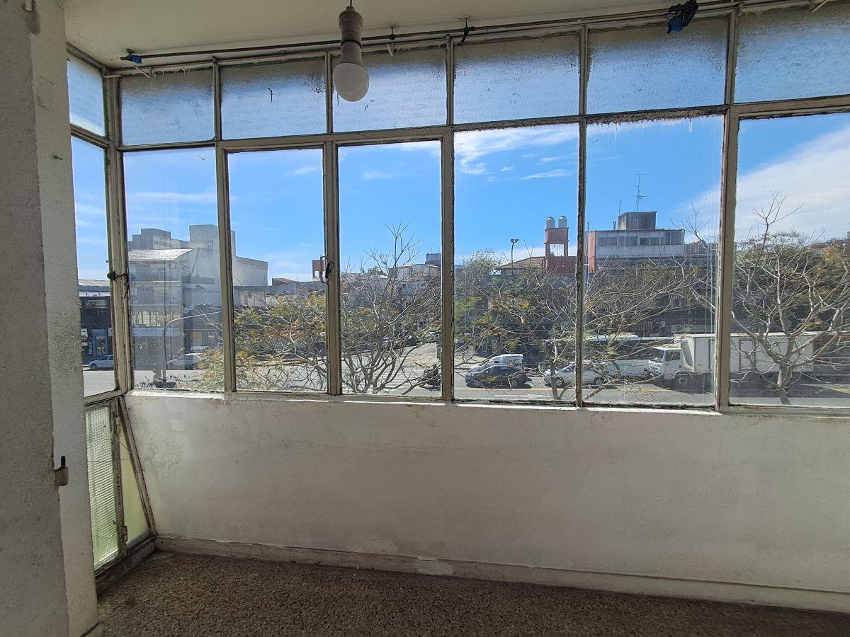 Foto de Departamento de 3 Ambientes al Frente - Bajas Expensas, imagen 3