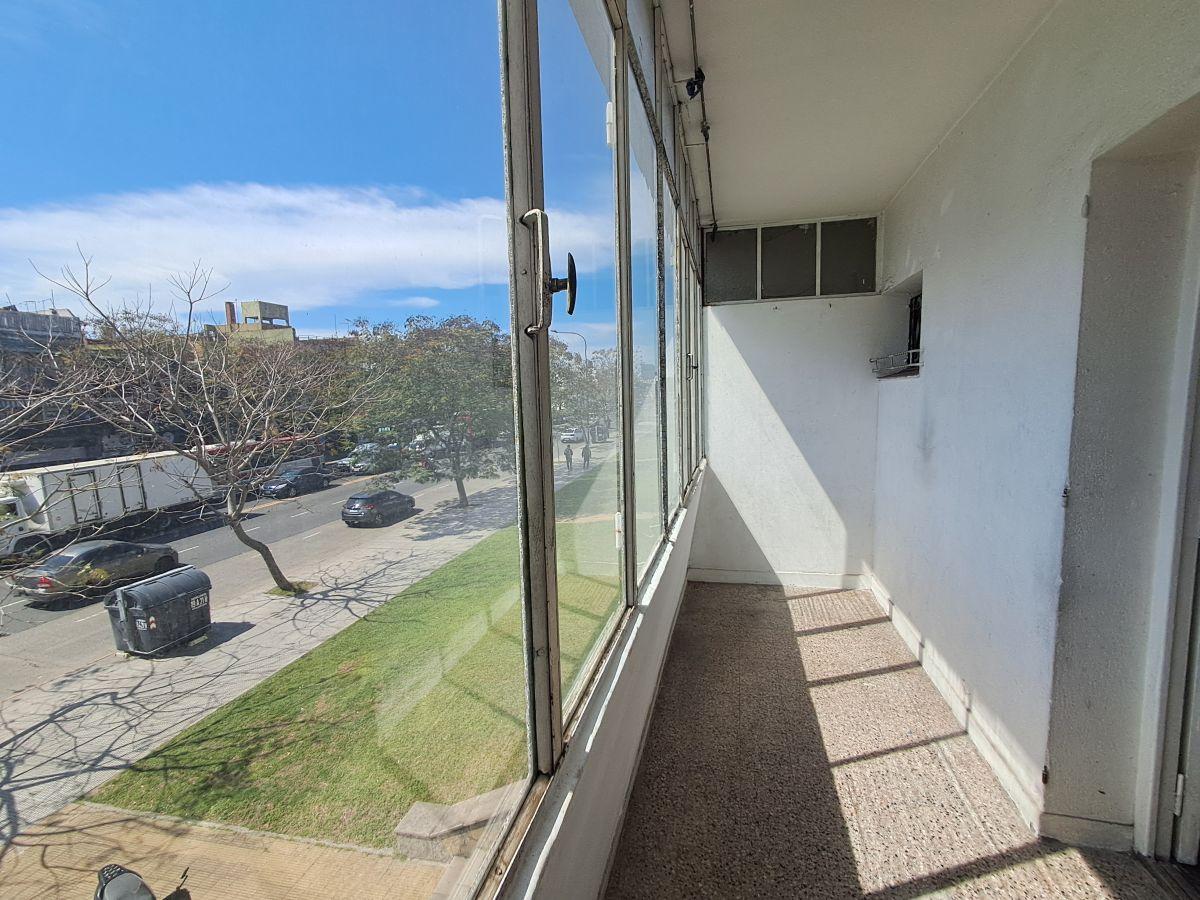 Foto de Departamento de 3 Ambientes al Frente - Bajas Expensas, imagen 4