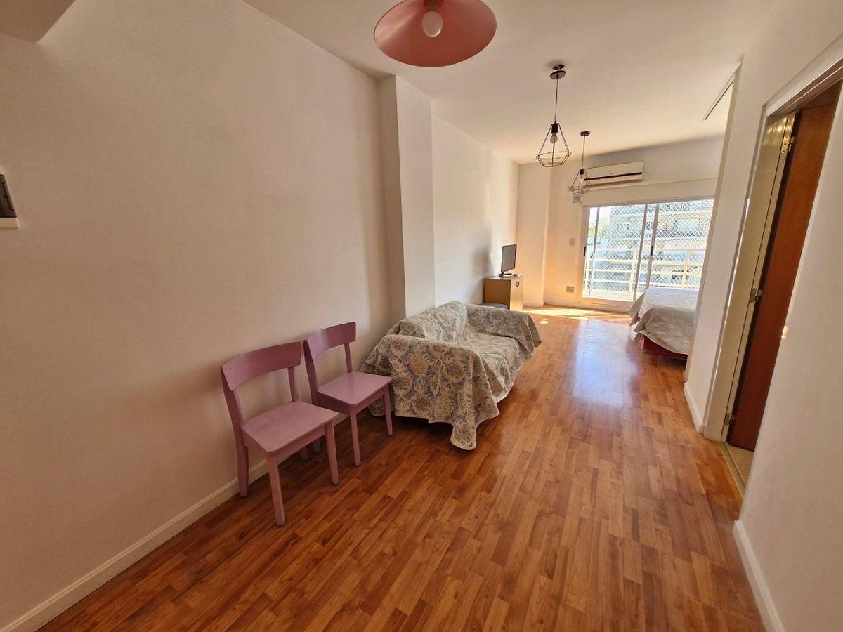 Foto de Monoambiente Muy Luminoso con Balcón y Amenities (Apto Profesional), imagen 1