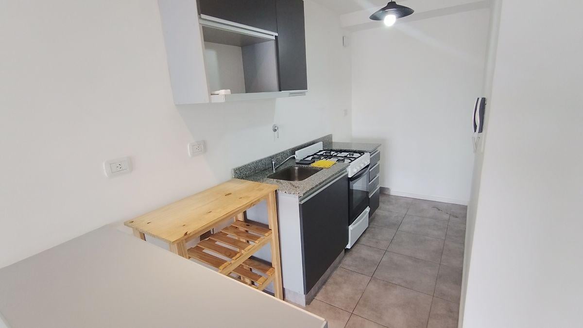 Foto de MONOAMBIENTE DE 33 m² DIVISIBLE CON BALCON, imagen 3