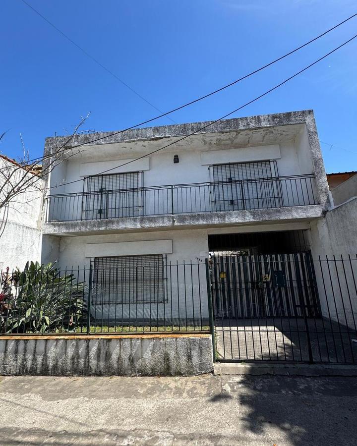 Casa 3 Ambientes y 2 Plantas en San Fernando 1