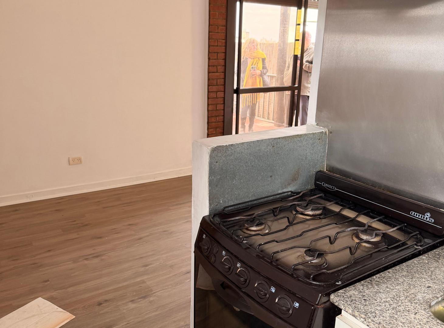 Foto de DEPARTAMENTO 2 AMBIENTES EN ALQUILER – 3 de Febrero 1295, 5° piso, imagen 3