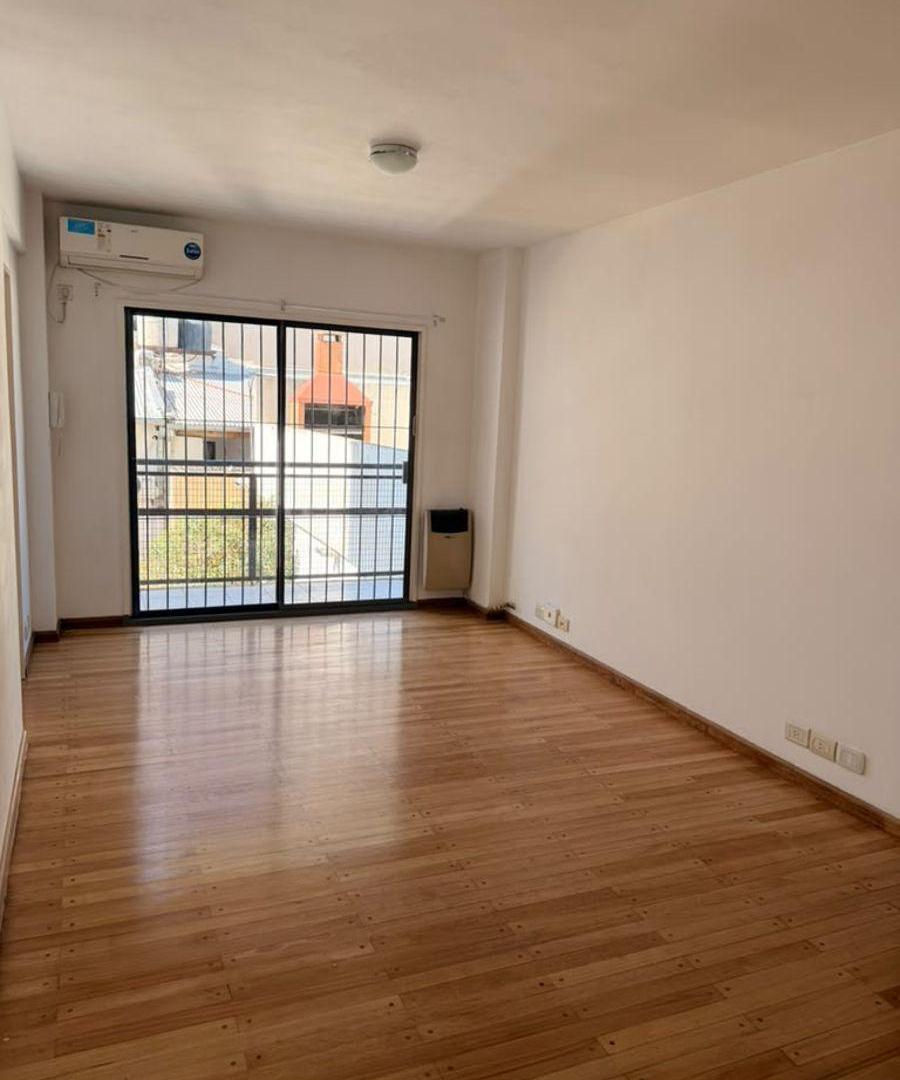 Foto de Departamento 2 Ambientes con Terraza Privada y Parrilla, Pileta, imagen 3