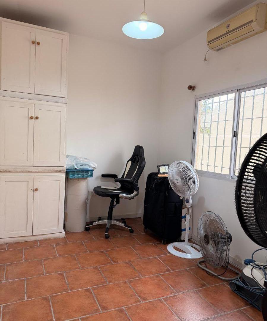 Foto de Casa de 3 Ambientes en ALQUILER con Patio, Jardín, Lavadero y Cuarto de, imagen 5