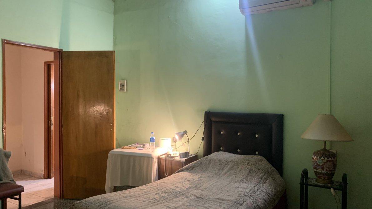 Casa con Tres Dorm. y Entrada de Auto 5