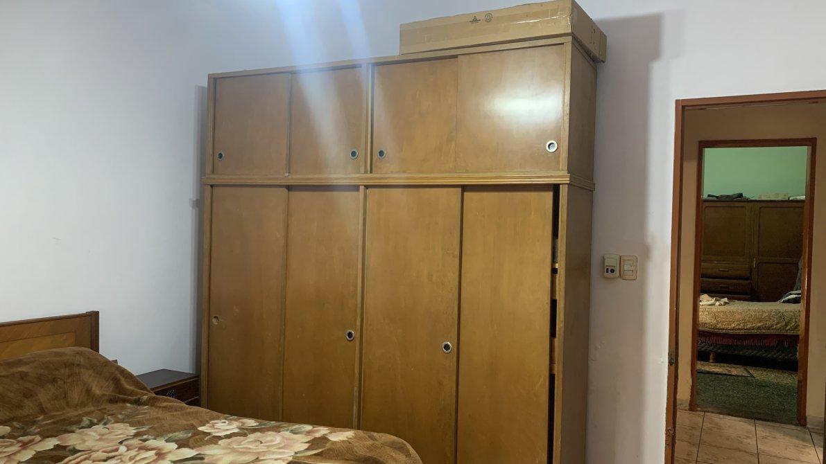 Casa con Tres Dorm. y Entrada de Auto 3