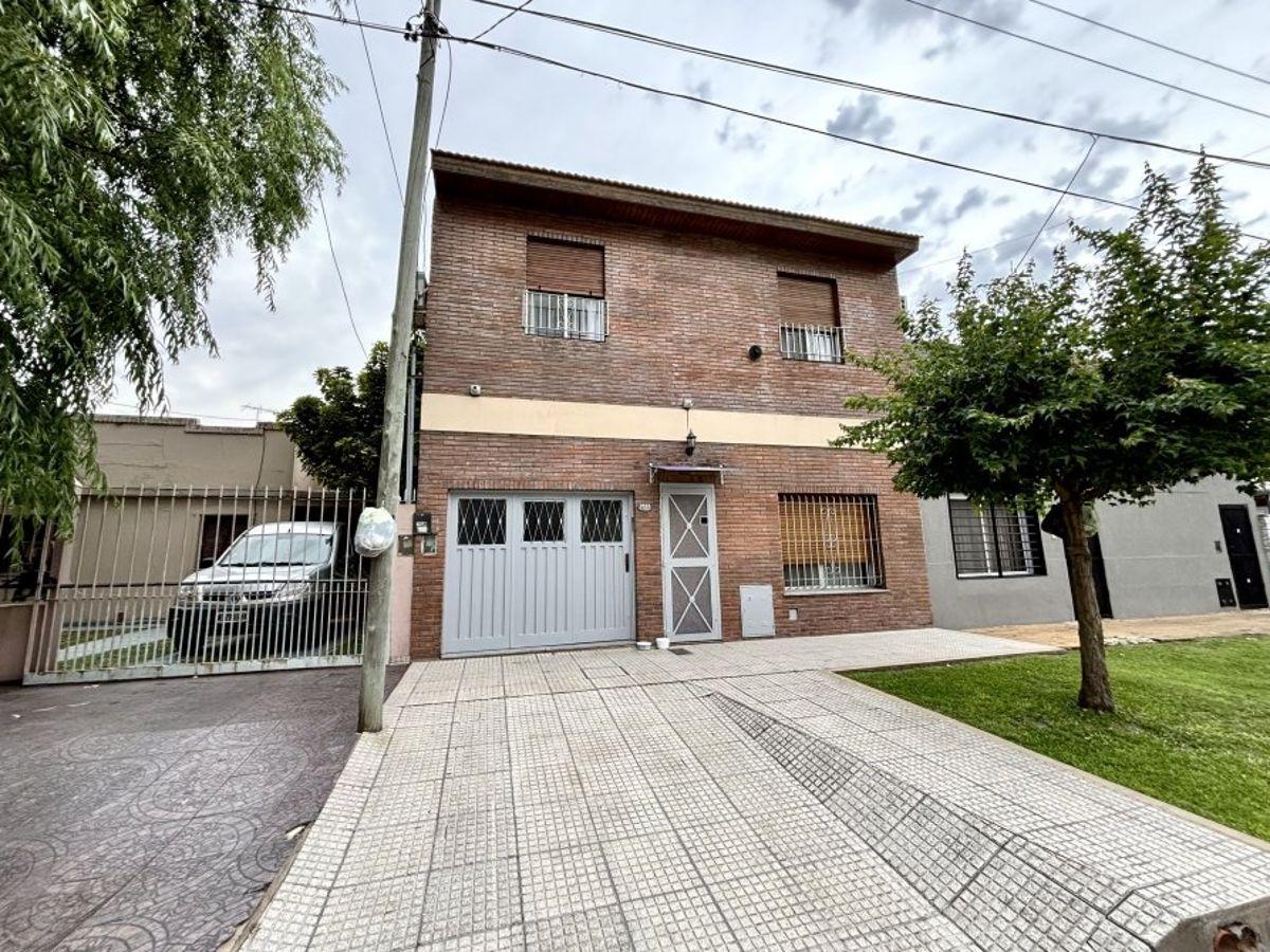 Propiedad Moderna y Funcional con Garage y Quincho APTO CREDITO