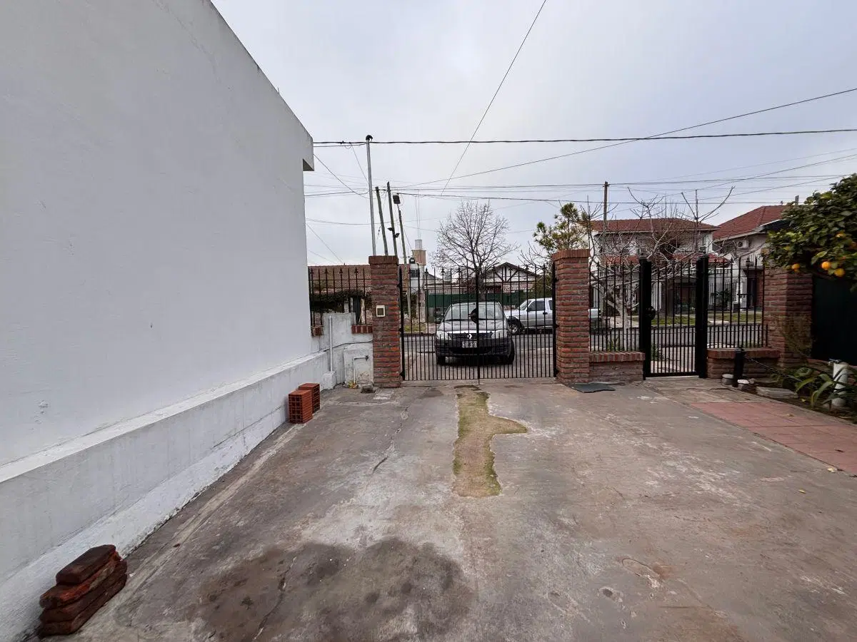 PH Dos Ambientes en Alquiler con cochera 2