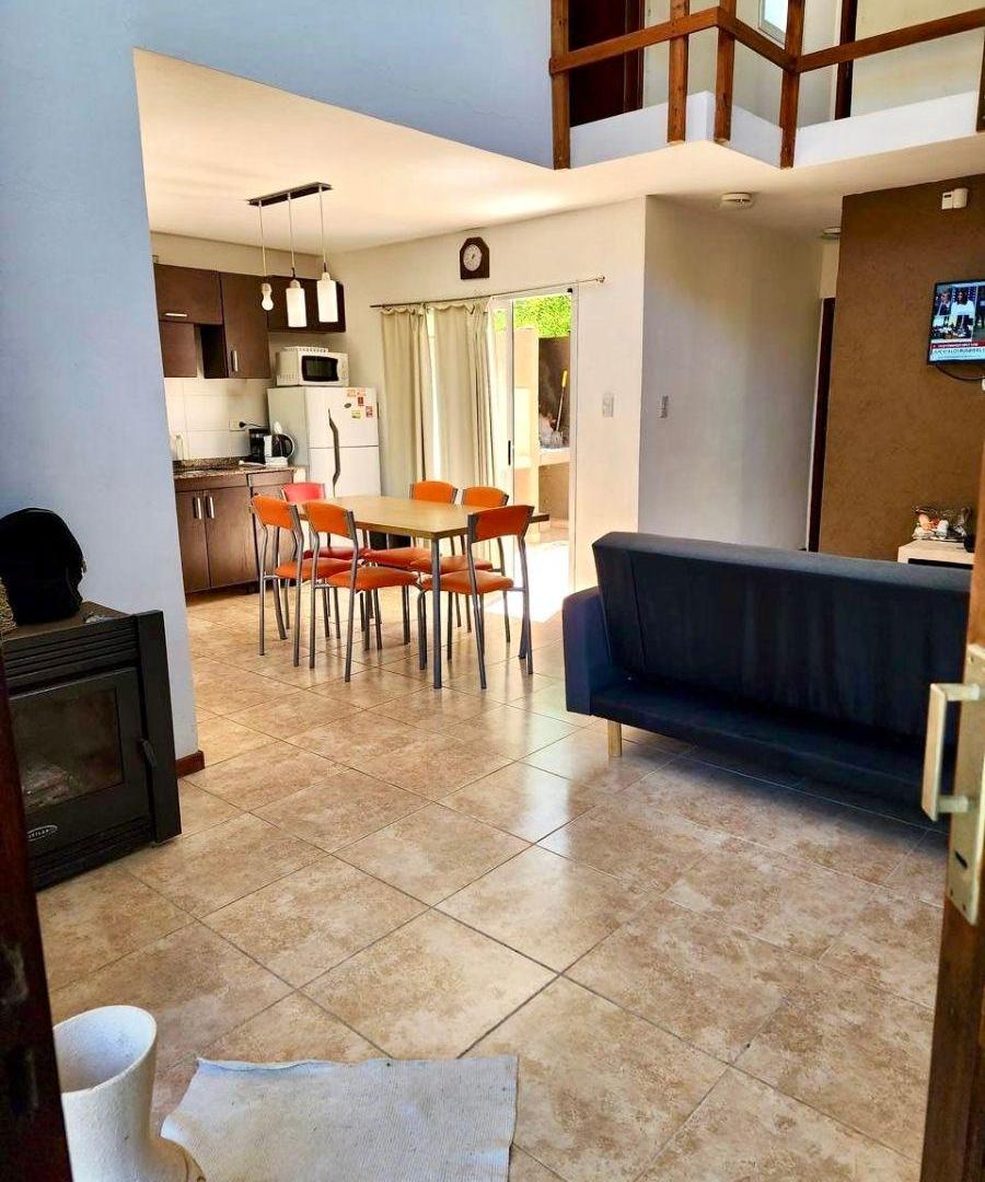 Foto de Casa en Mar Azul para 6 Personas con Pileta y Garage – Acepta Permuta, imagen 5