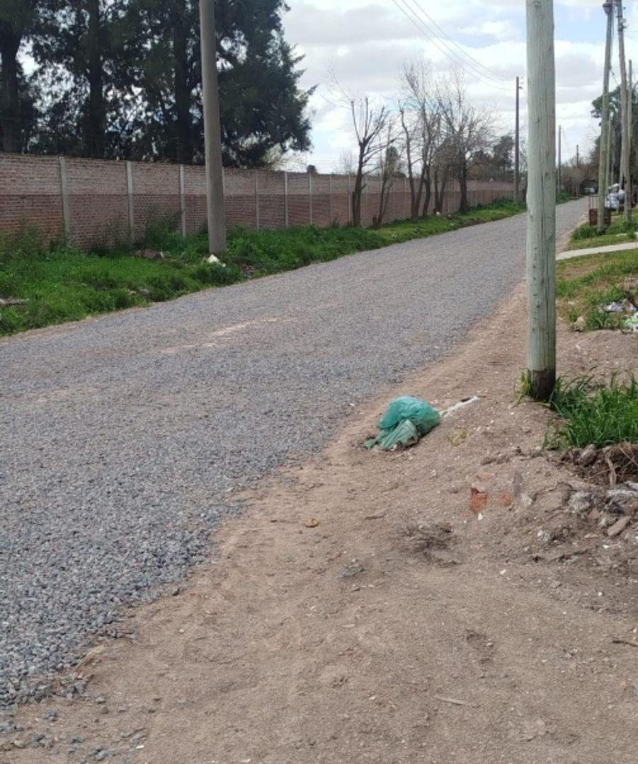 Foto de 3 Lotes en Venta en Longhamps – 1.840 m² Totales – Escritura, imagen 2
