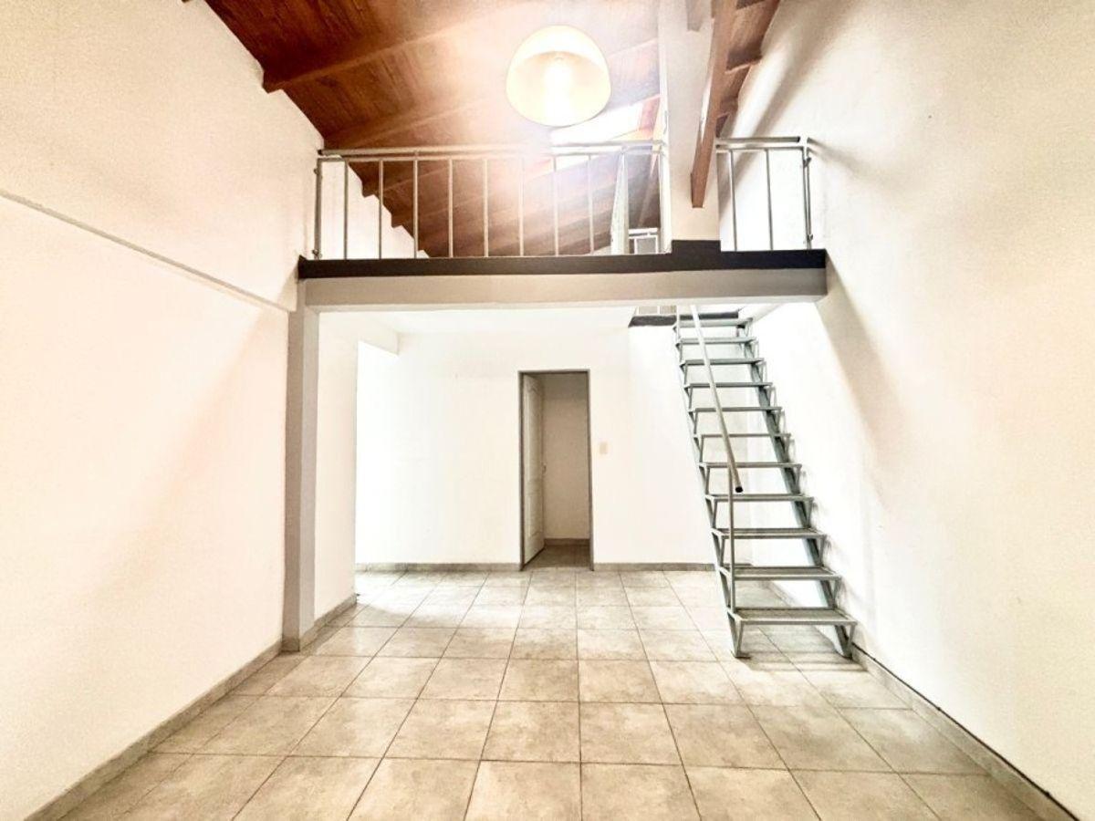 Foto de Amplio Departamento en Planta Alta – Oportunidad con Financiación, imagen 4