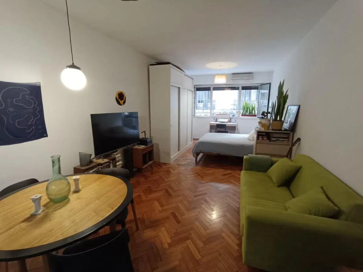 San Martín y Marcelo T de Alvear - 31m2 - Excelente zona Plaza San Martín 1