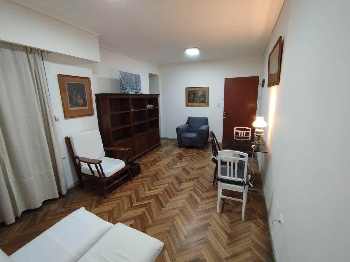 Foto de Junín y French - AMPLIO 2 ambientes, cocina grande, imagen 4