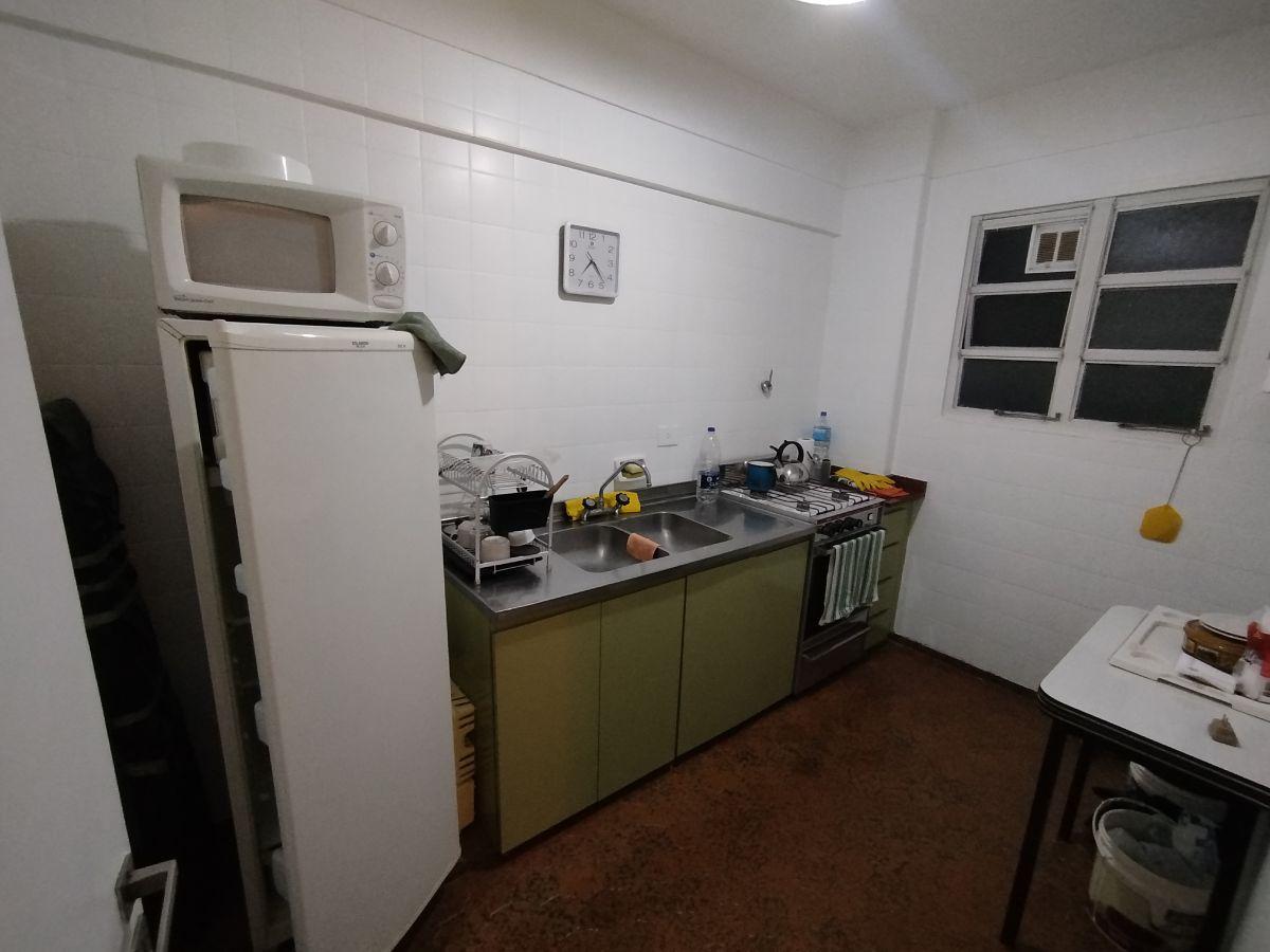 Foto de Junín y French - AMPLIO 2 ambientes, cocina grande, imagen 3
