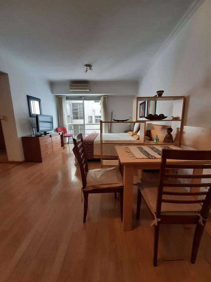 Foto de 1 AMBIENTE - Centro - Sin garantia, imagen 2