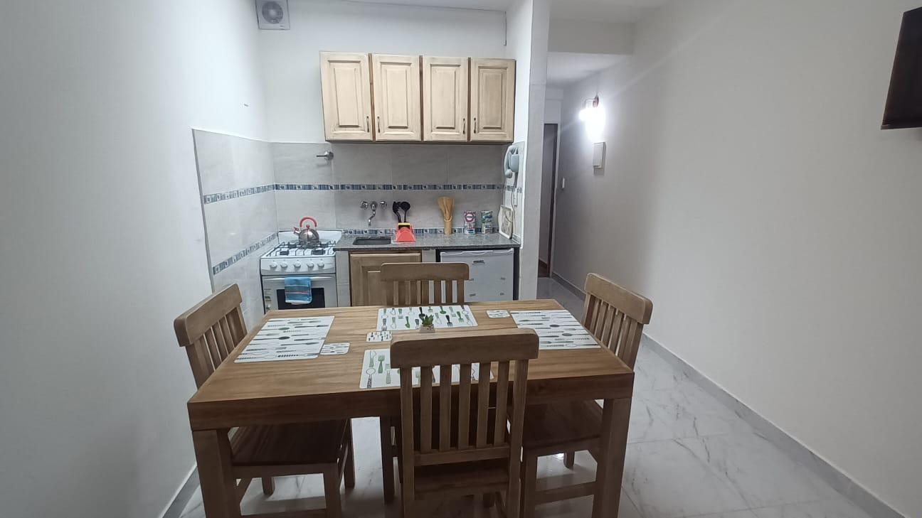 Foto de Departamento de 2 ambientes c/ patio - Sin garantia, imagen 3