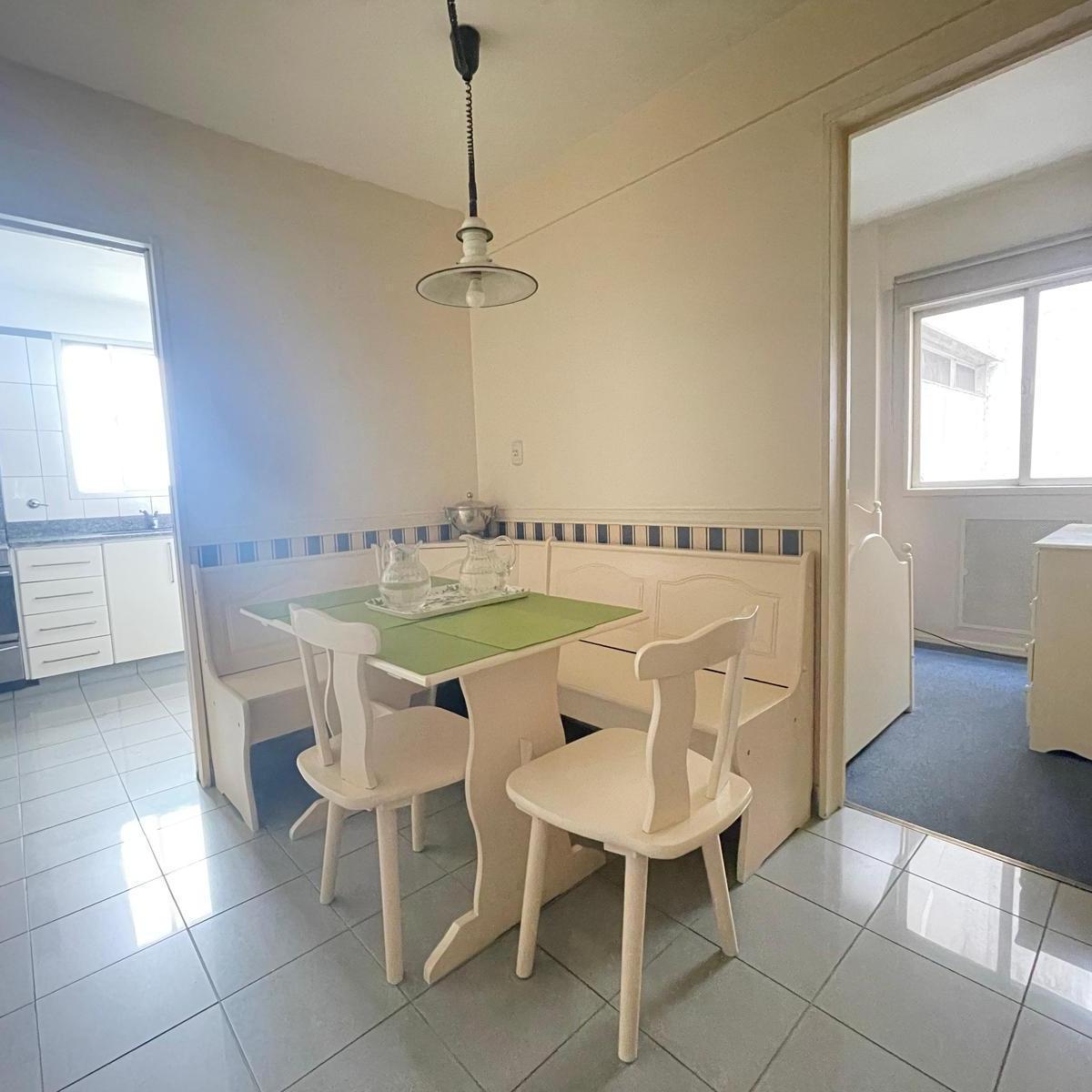 Arenales y Suipacha - 3 Dor - Cochera - Retiro - Venta 3