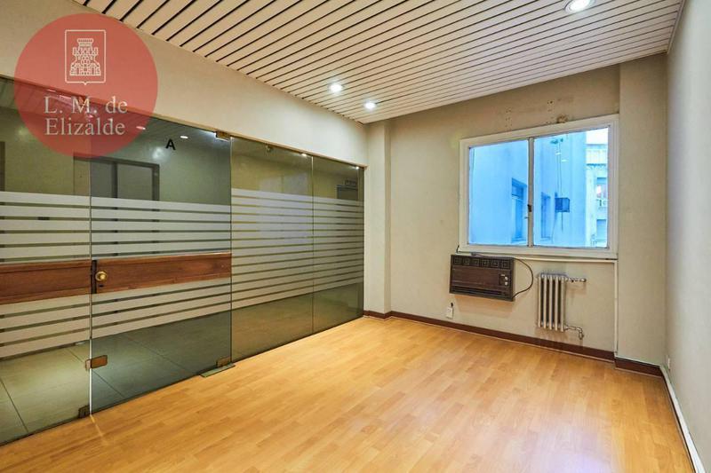 Venta - Excelente Oficina - Diagonal Norte y Esmeralda - Muy Buen Estado 2
