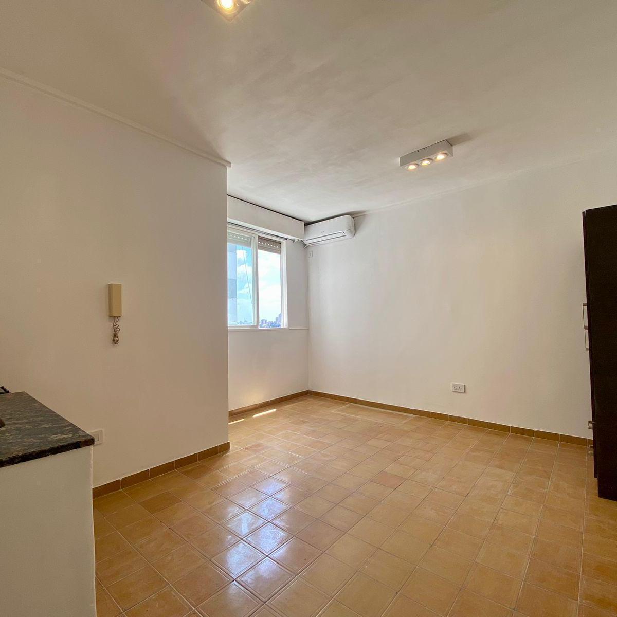 Inclan y Jose Marmol - Piso 18 Vista Panoramica - Venta 1