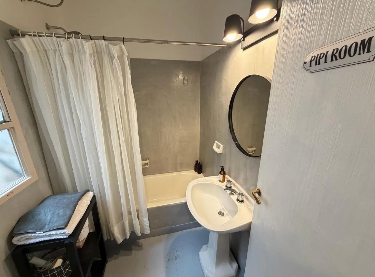 Esmeralda y Paraguay - Ambiente y medio con patio - Venta -  Retiro - Ideal Airbnb 3