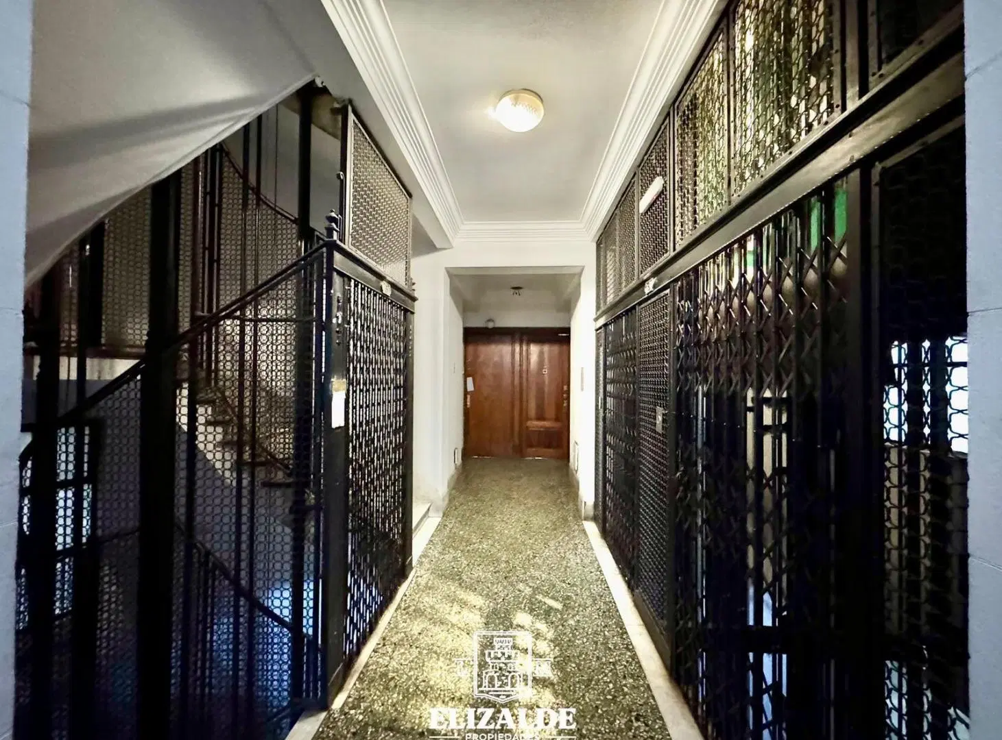 Tucumán y Esmeralda - 3 amb Ideal Flipping - Edificio Bencich - Venta 2