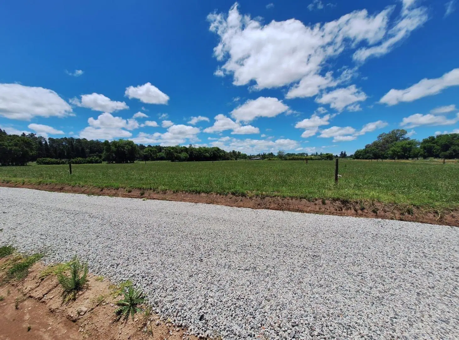 Islandia y Don Moreria - Al lado de Northchamps - Terreno en Venta 2