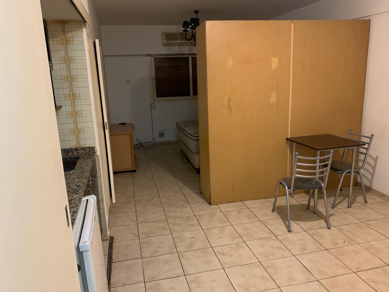 Foto de Juncal y Suipacha - 1 amb - Ideal Inversión Airbnb - Retiro - Venta, imagen 2