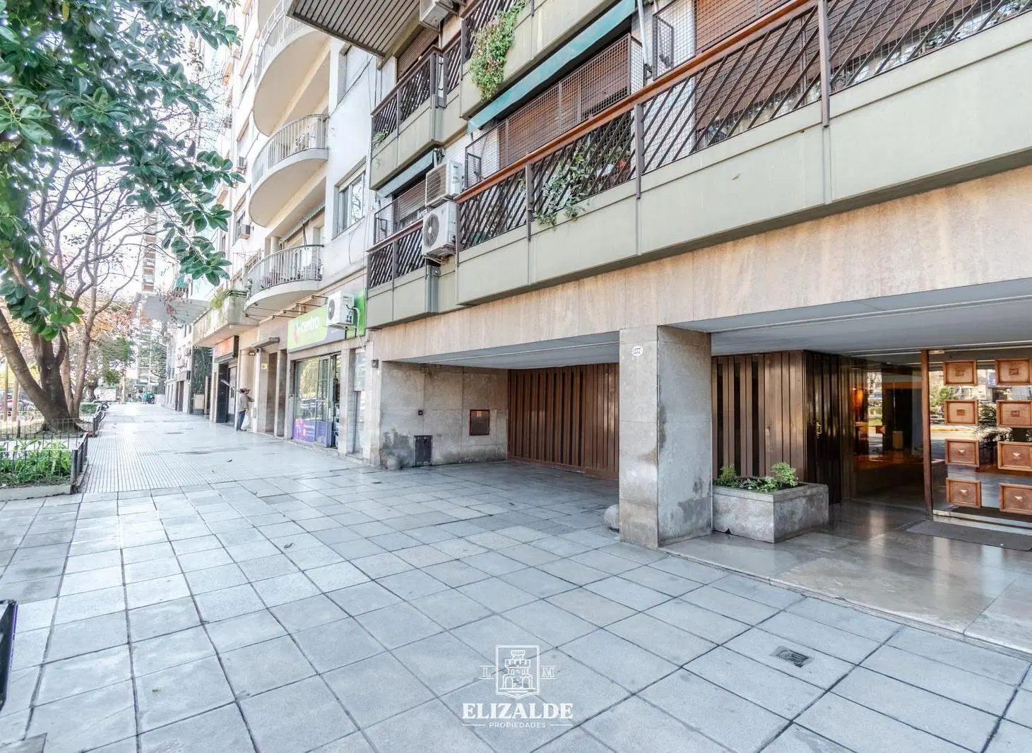 Carlos Pellegrini y Juncal - 3 dor y escr - c/dependencia - Venta - Retiro 3