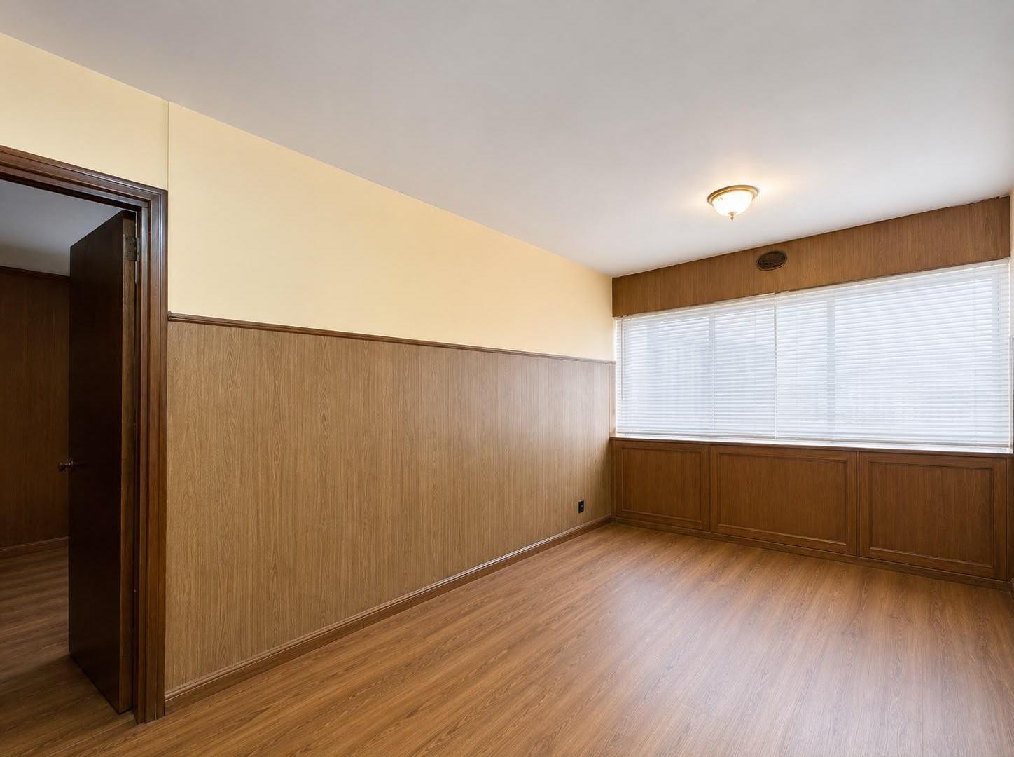 Foto de Rivadavia y Martin y Omarr - Oficina amplia, 4 despachos y sala de, imagen 1