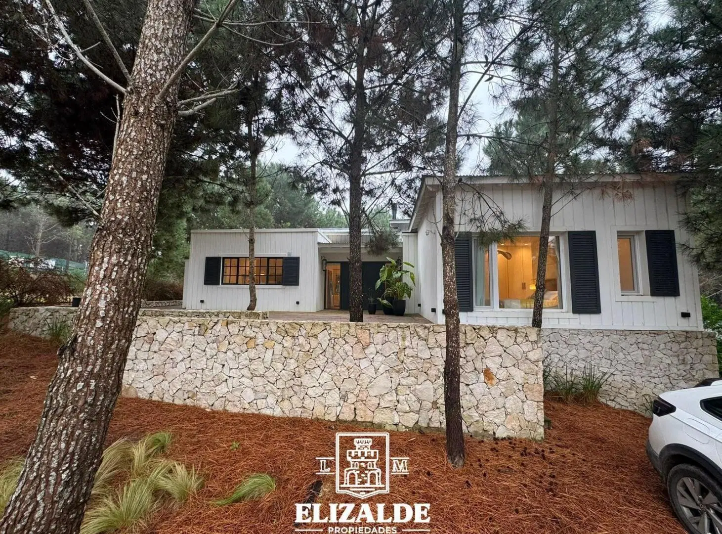 Maritimo 3 - Costa Esmeralda - Casa con galeria, parrilla, pileta - Venta 5