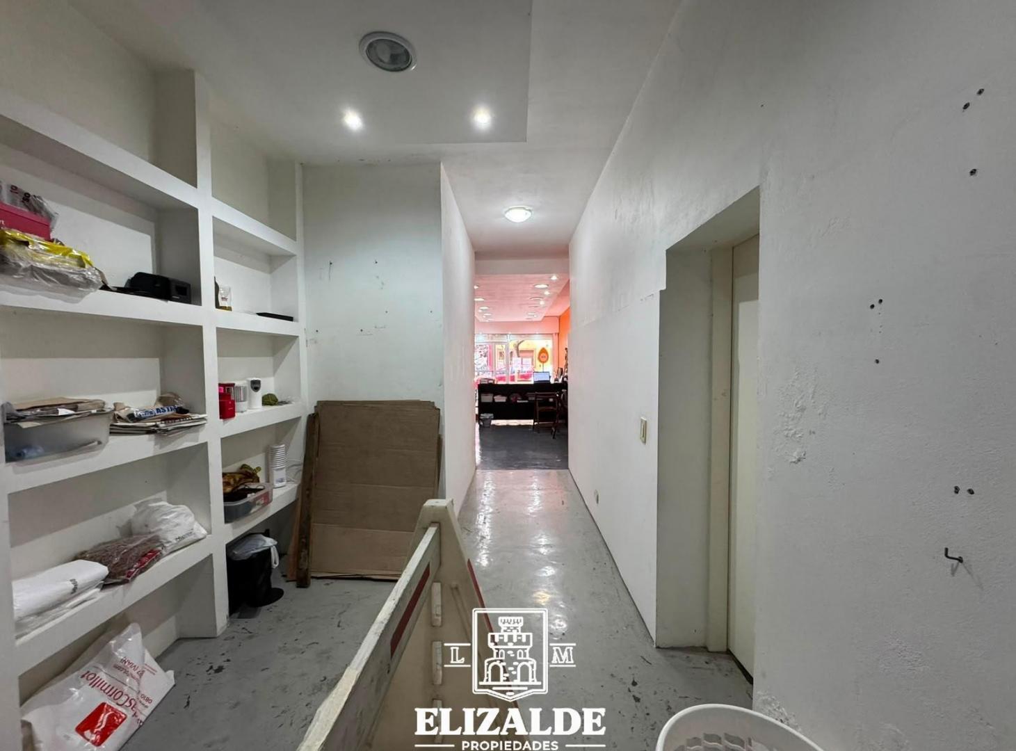 Foto de Constitucion y Ayacucho - Local amplio en venta con buena renta - Venta, imagen 4