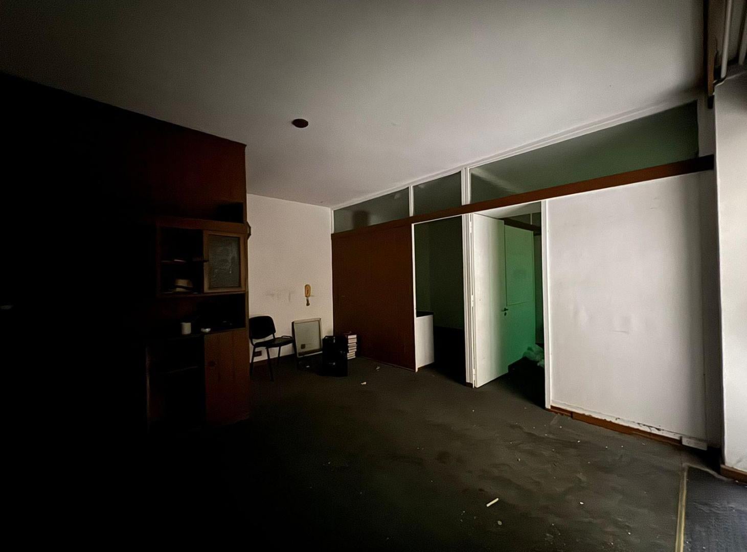 Foto de Chacabuco y Hipolito Yrigoyen - Ideal Flipping - 2/3 amb con patio, imagen 1