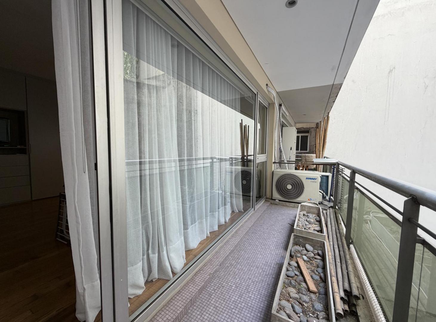 Foto de Juncal y Esmeralda - Ideal Inversión - Pileta - Venta, imagen 3