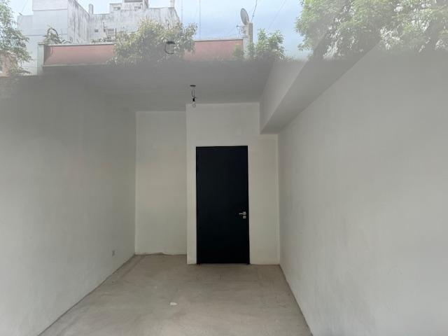 Local Comercial en Edificio Nuevo 1