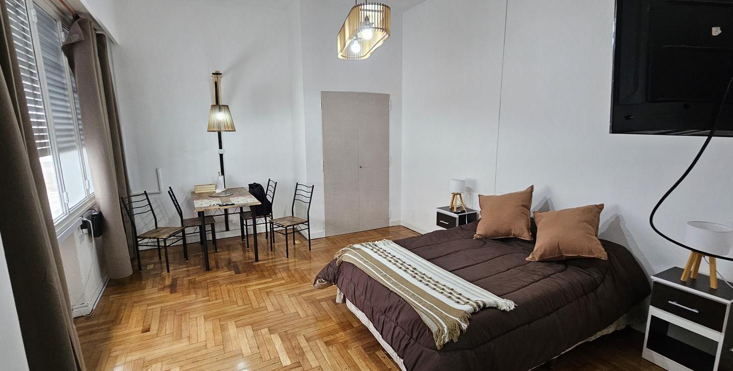 Maipu 400 piso 3ro - Monoambiente Apto Profesional