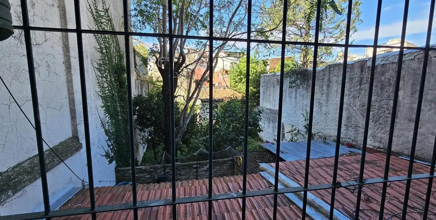 San Nicolas 200 piso 1ro - Monoambiente con balcón.- 5