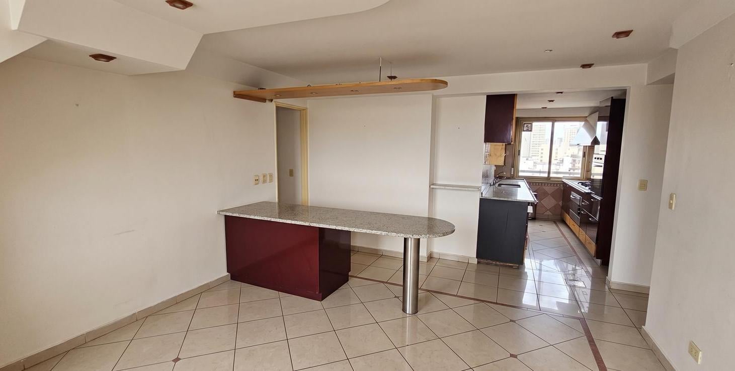Foto de Ayacucho 2100 - Triplex - Pileta - Terraza, imagen 4