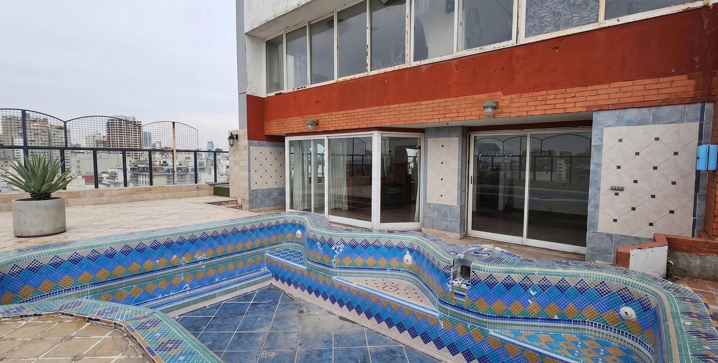 Foto de Ayacucho 2100 - Triplex - Pileta - Terraza, imagen 3