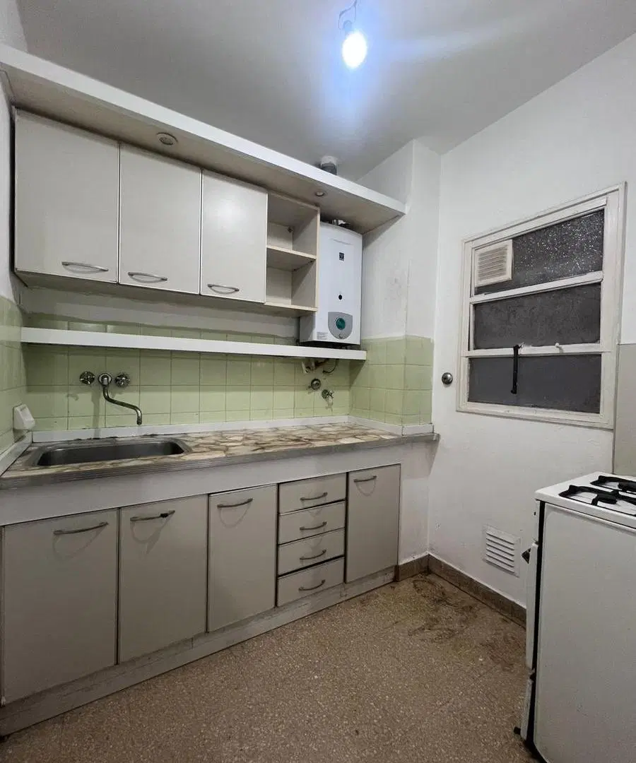 Monoambiente Con Cocina Independiente | Excelente Ubicación 3
