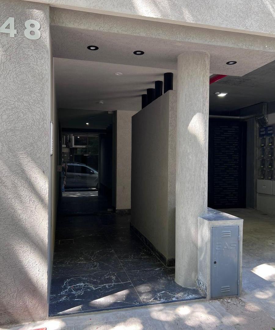 Foto de 2 Ambientes A Estrenar Con Balcón 50 M2 Totales Barracas Cochera, imagen 2