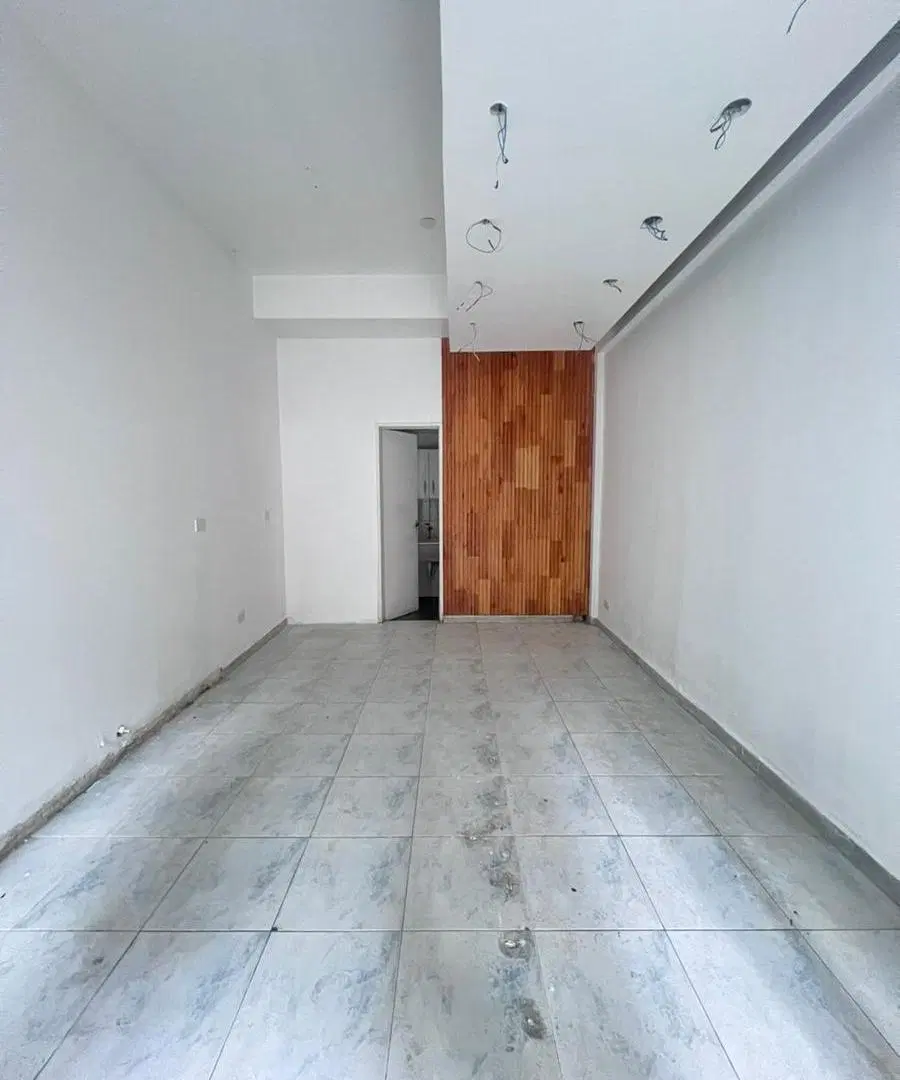 Local Comercial En Zona Estratégica | Vidriera + Aire | Listo Para Trabajar 3