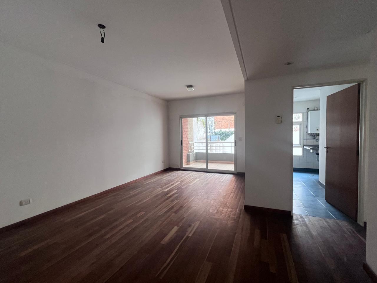Foto de 2 Ambientes Con Balcón Aterrazado - Excelente Ubicacion, imagen 2