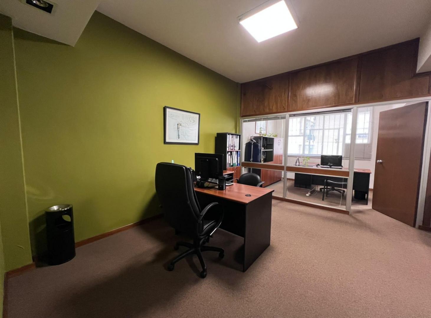 Foto de Oficina En Venta En Microcentro - Ubicación Estratégica, imagen 4