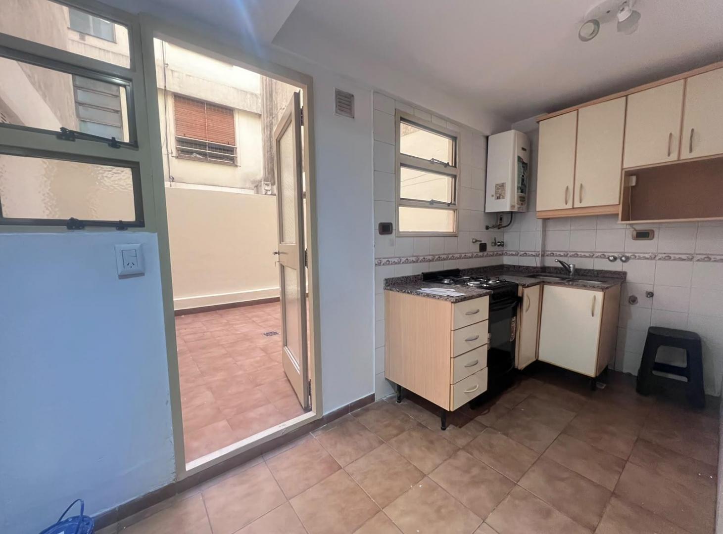 Foto de 2 Ambientes Con Cochera, Balcón Terraza, Patio Privado Y Amenities, imagen 3