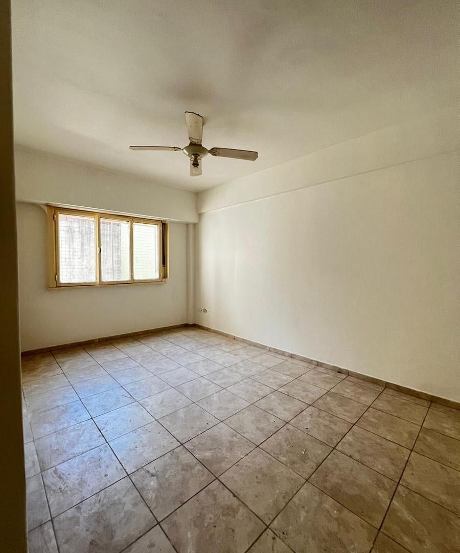 Foto de Venta 2 Ambientes - Bajas Expensas - Excelente Ubicacion, imagen 3