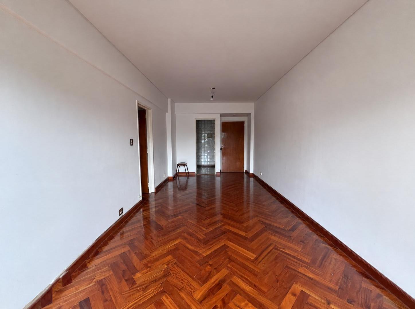 Foto de 4 Ambientes Con Dependencia + Cochera | 96 M2 | Vista Abierta | Apto, imagen 3