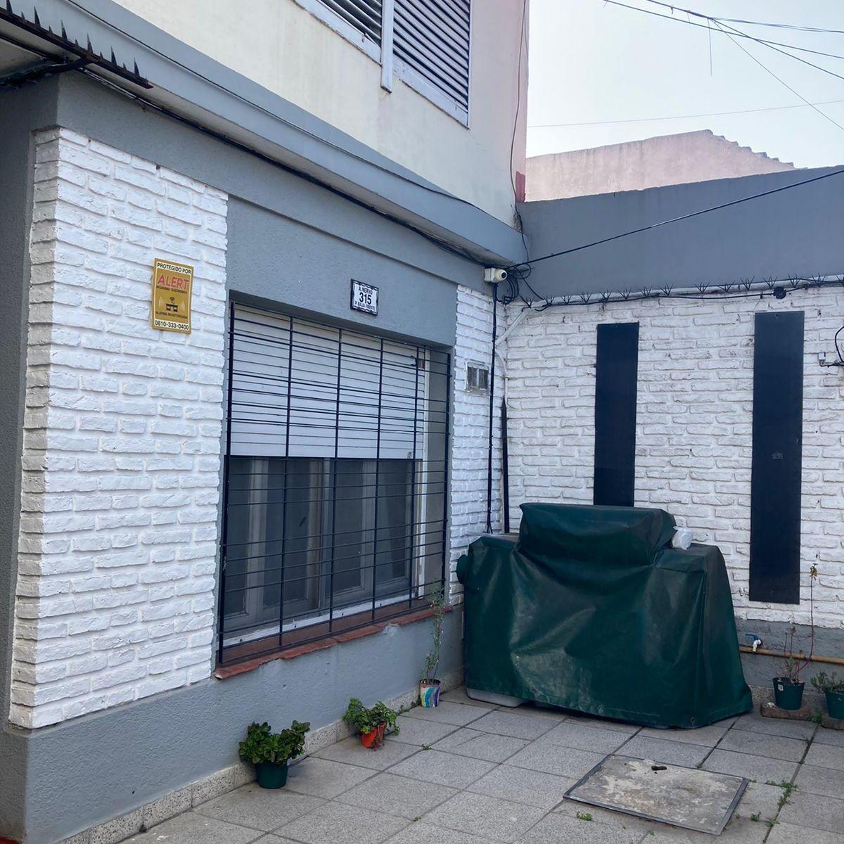 EXCELENTE PH AL FRENTE EN VENTA EN LOMAS